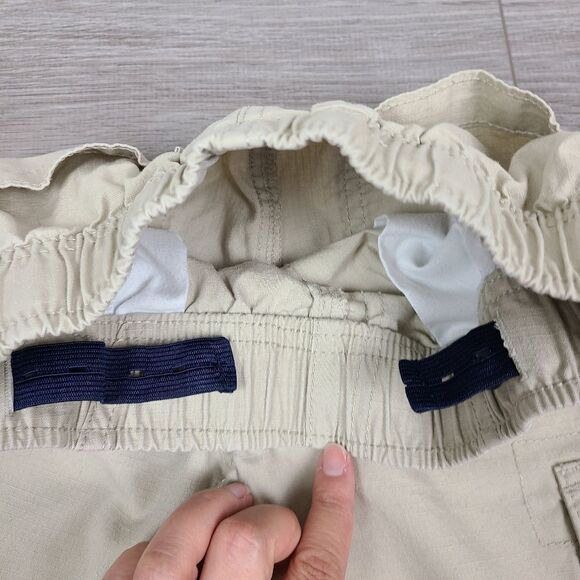 The Children's Place Boy's Khaki Cargo Shorts Size 6 - Picture 5 of 11